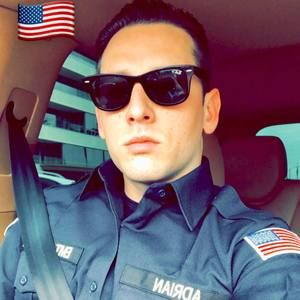 Meet your Posher, Brandon